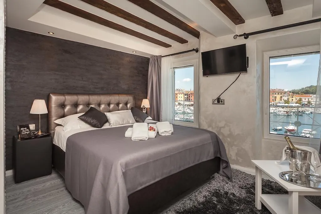 Royal Apartments Rovigno